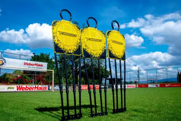 Equipamiento para deportes de equipo o entrenamiento 