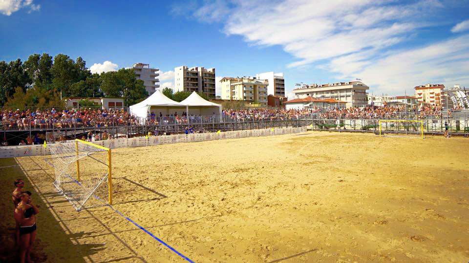 photo F&uacute;tbol playa