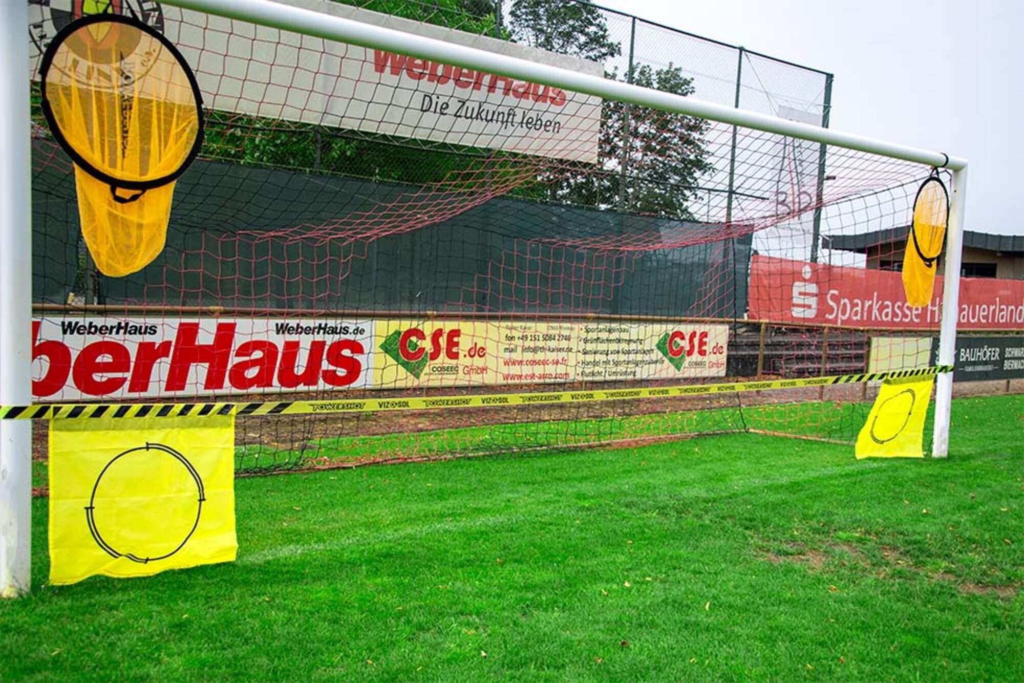 Image du produit : VIZOSOL (porteria 11) - ¡El 76% de los goles se marcan en el suelo!