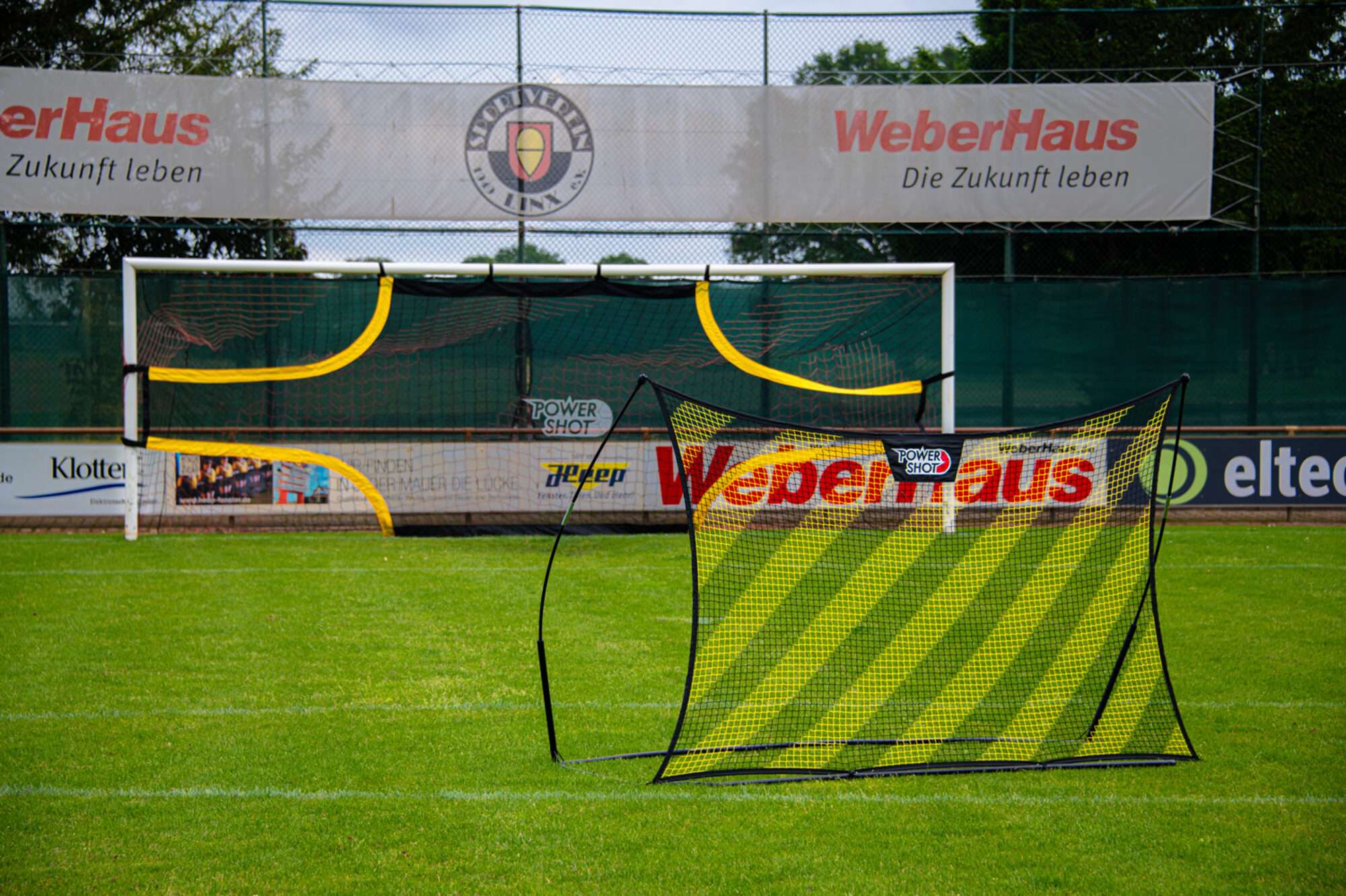 Image du produit : POWERSHOT® Muro de tiro autobalastrado Pro - 7,32 x 2,44 m - Ideal para la practica de tiros⚽