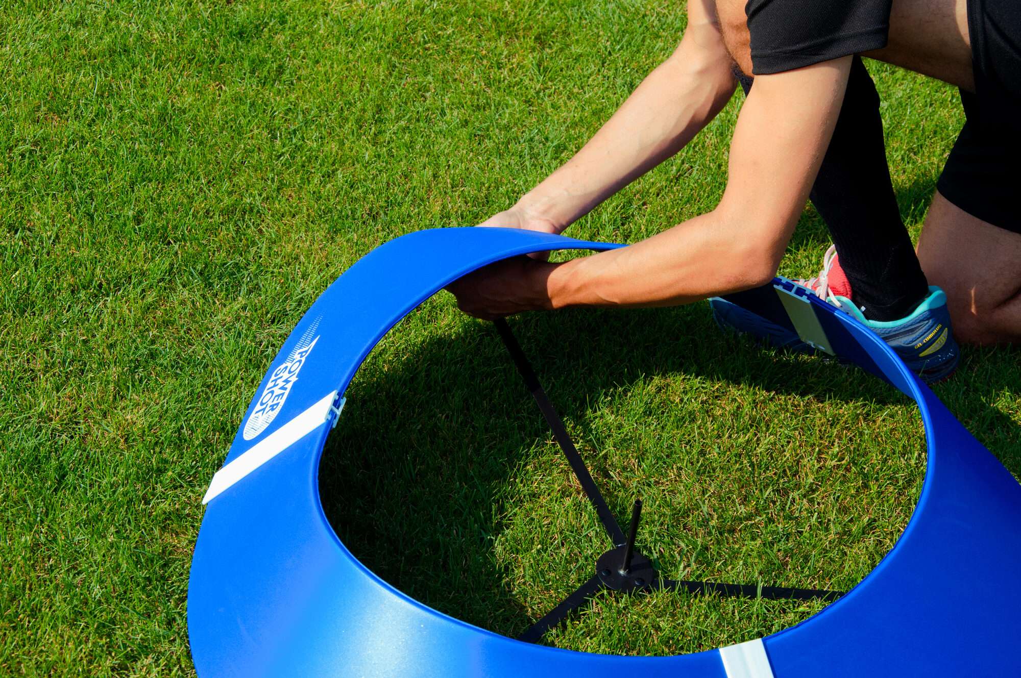 Image du produit : Juego de 10 Kits de objetivos de FOOT GOLF con base y bandera - ¡Ideal para practicar la precisión de los pases!