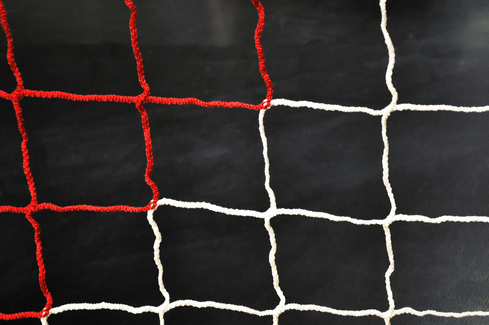 Image du produit : Red para portería de fútbol- 6 x 2,1 m - 3 mm - ROJO/NEGRO