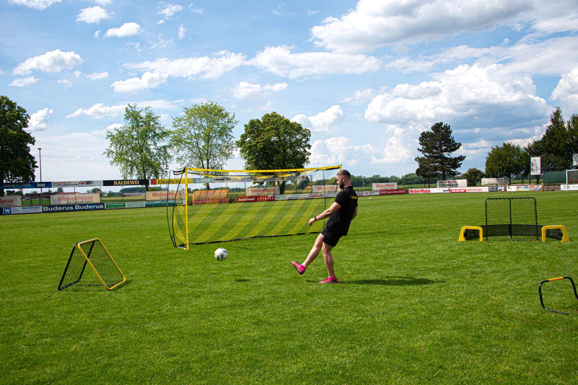 Image du produit : Red de rebote multideporte de 90 x 90 cm