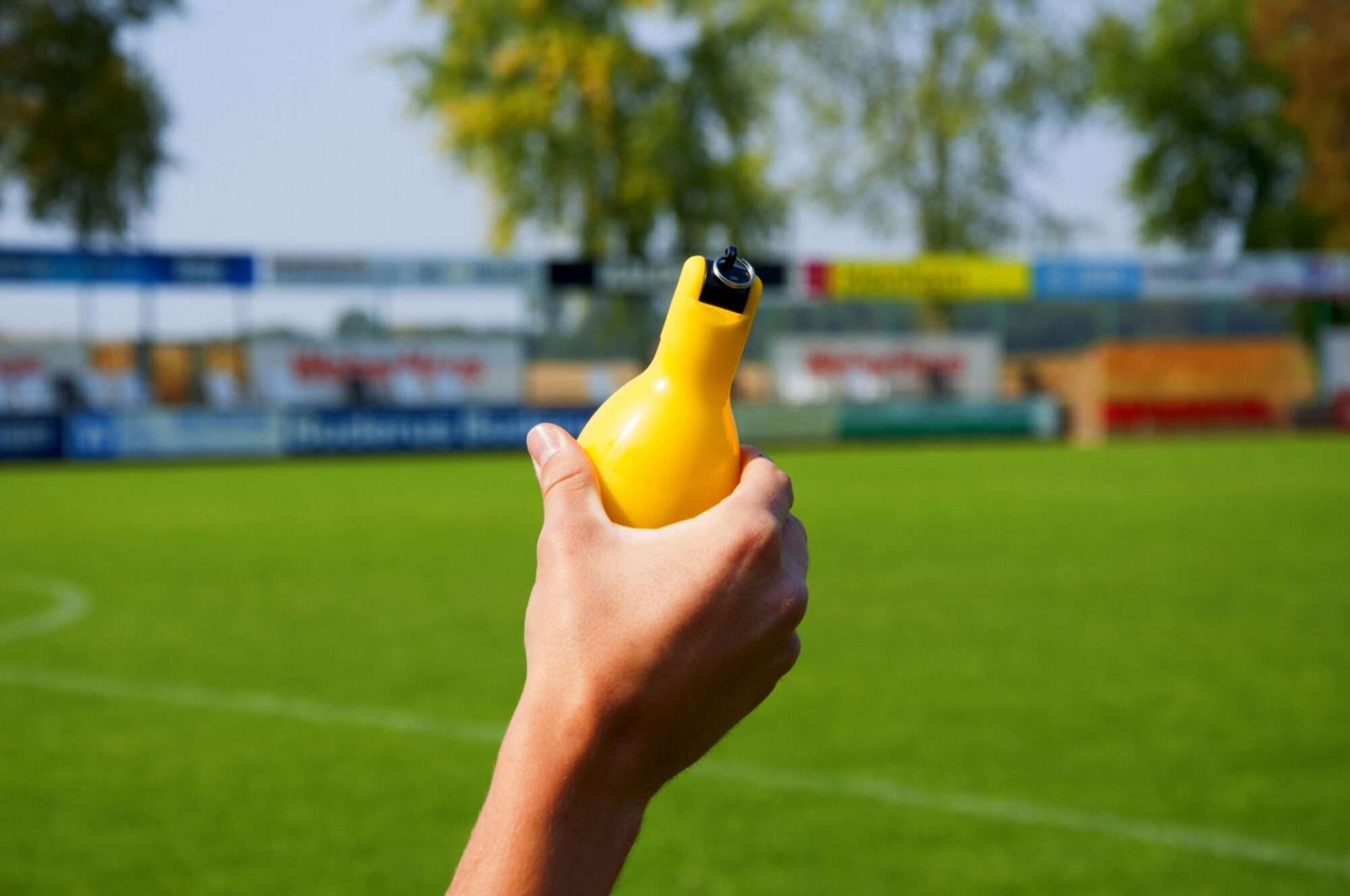 Image du produit : Silbato de pera / Silbato higiénico de mano amarillo - Juego de 3