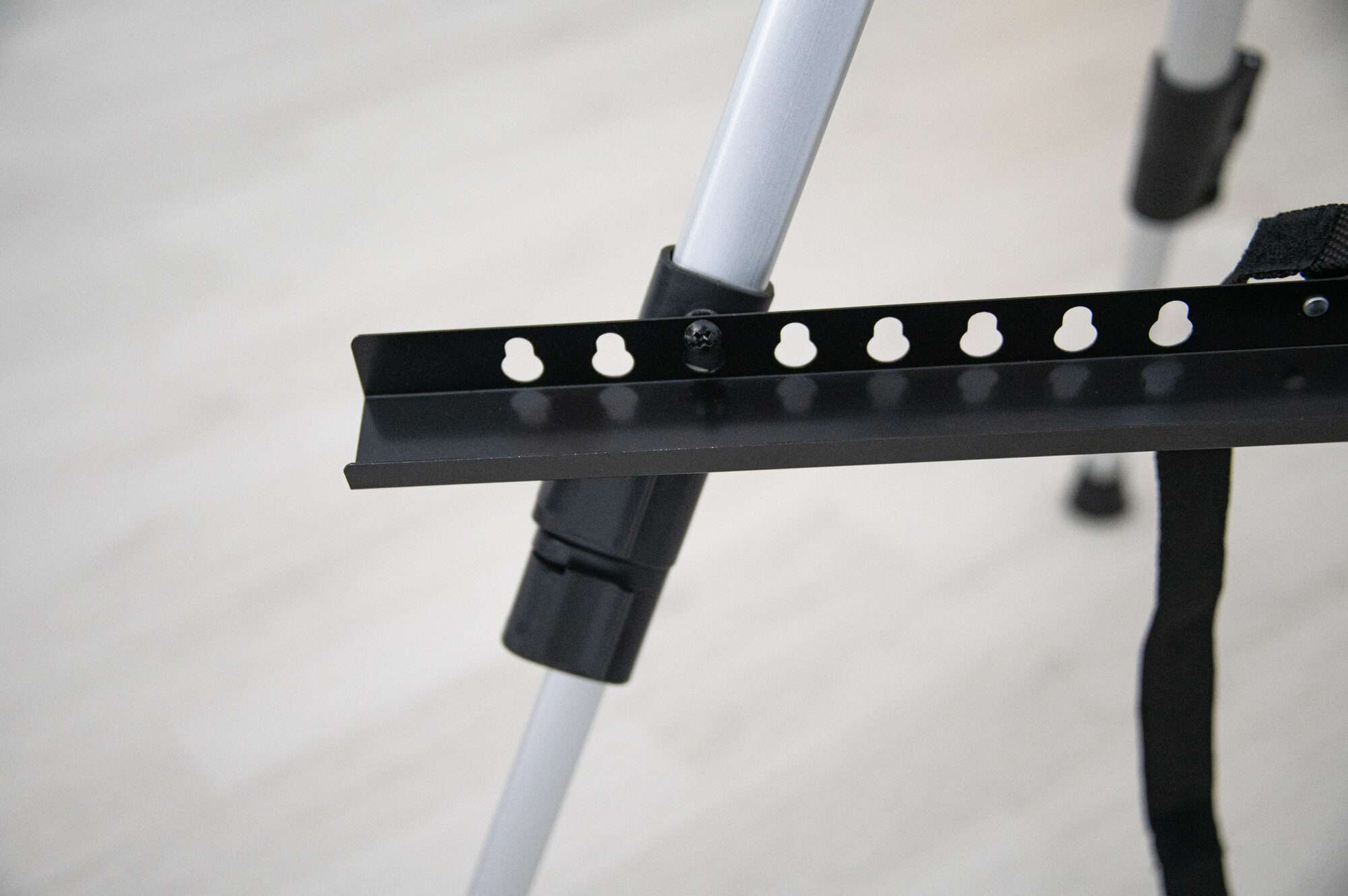 Image du produit : Trípode de aluminio para tablero táctico